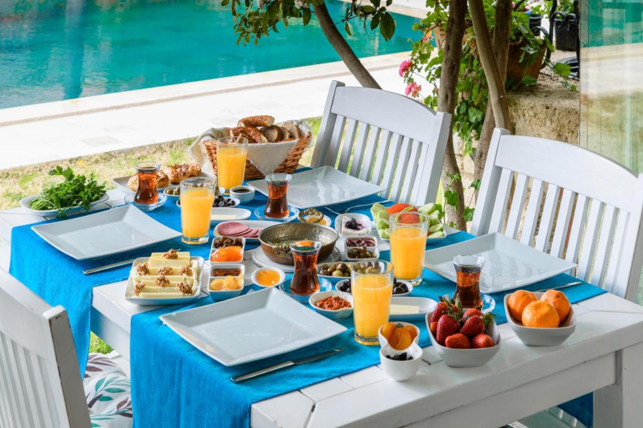 Alacati Koclu Konagi Hotel ภายนอก รูปภาพ