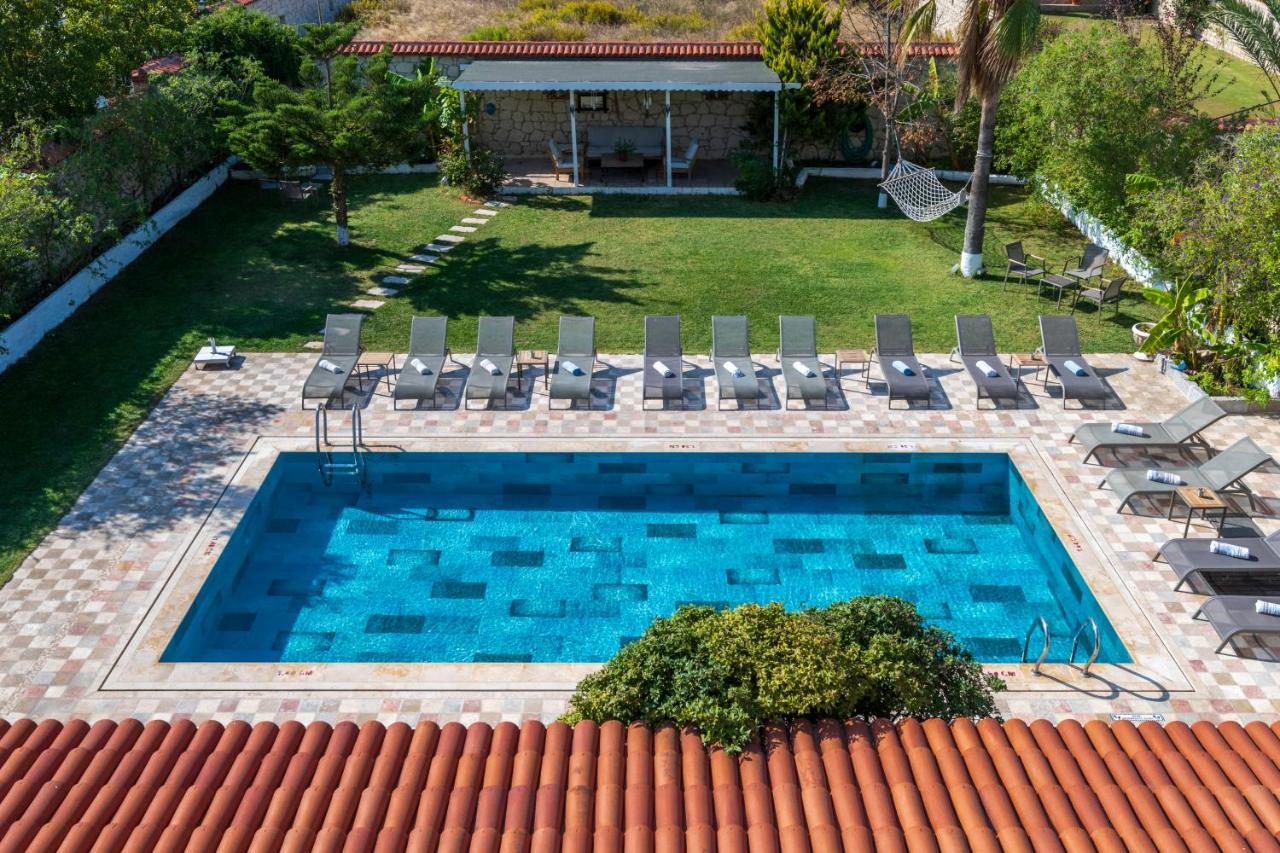 Alacati Koclu Konagi Hotel ภายนอก รูปภาพ