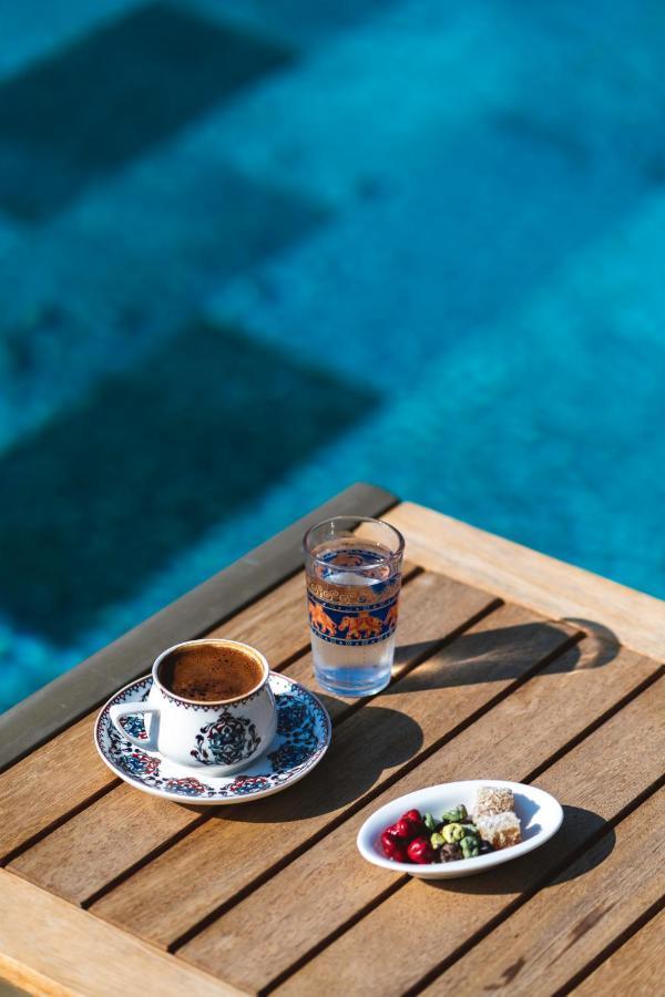 Alacati Koclu Konagi Hotel ภายนอก รูปภาพ
