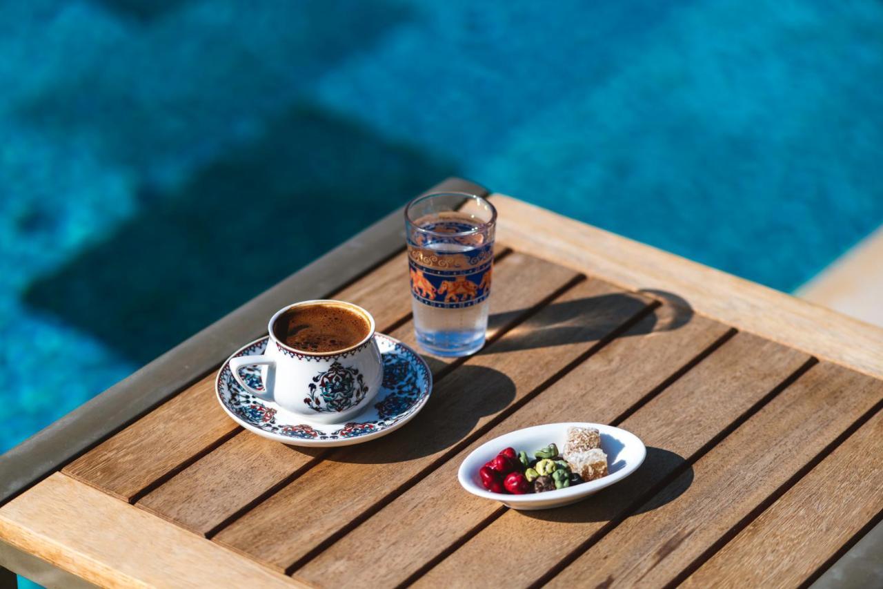 Alacati Koclu Konagi Hotel ภายนอก รูปภาพ