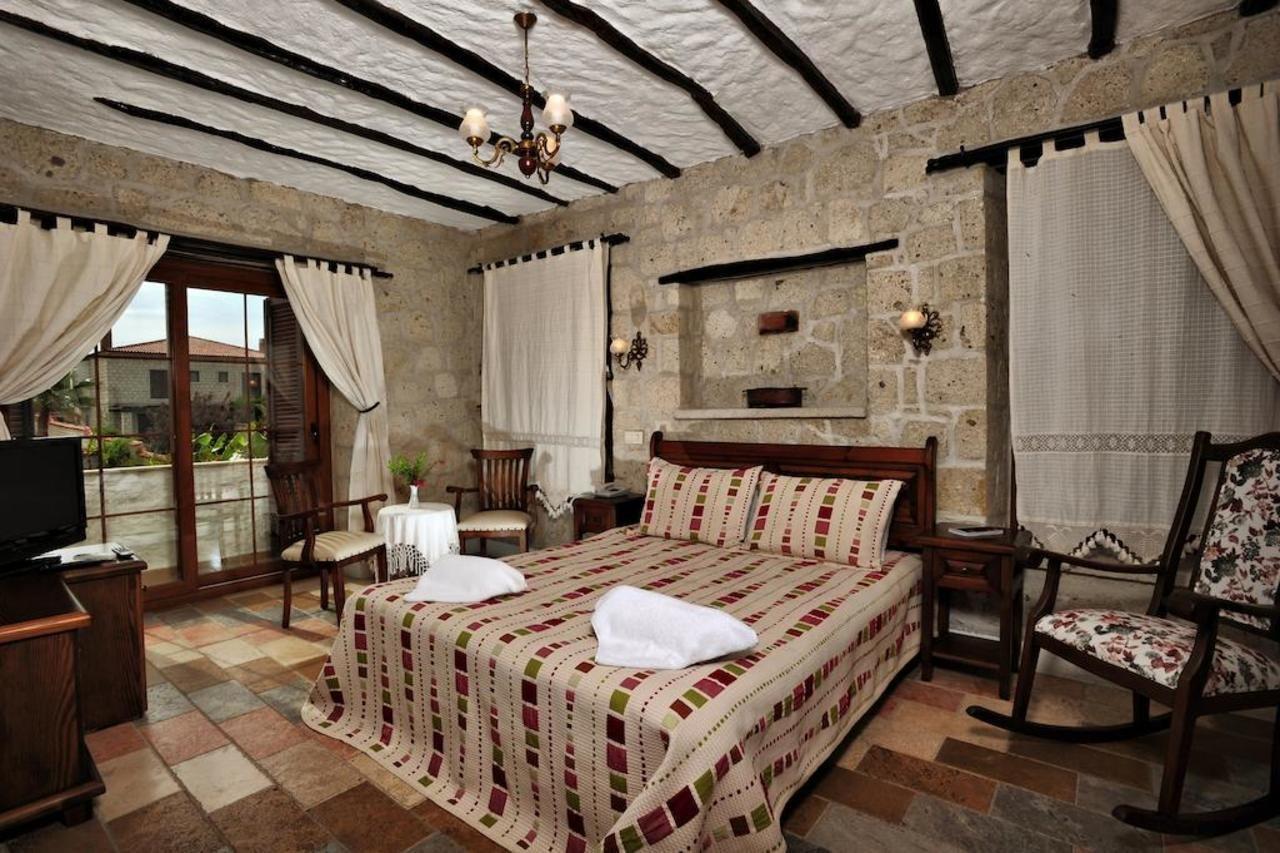 Alacati Koclu Konagi Hotel ภายนอก รูปภาพ